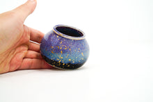 Load image into Gallery viewer, Nightfall 11 Mini Vase